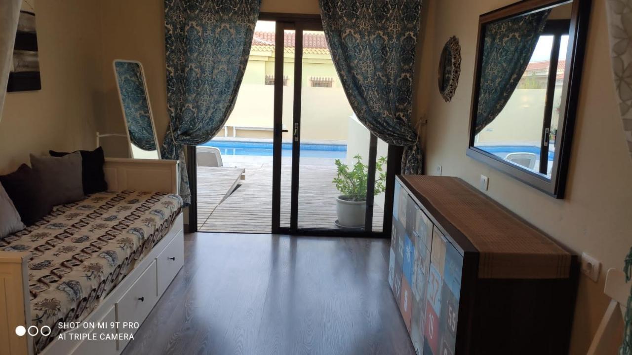 Vivienda Vacacional Tinizara Arona  Eksteriør billede